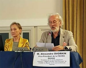 Dvorkin-Paris-2019-copie-300x235 La FECRIS et Dvorkin : plus qu’un silence, une alliance