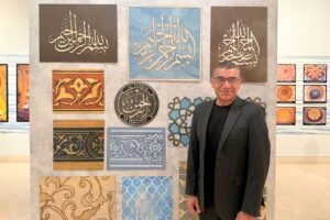 Harout-Bastajian-300x200 Harout Bastajian, le chrétien qui peint les mosquées du monde